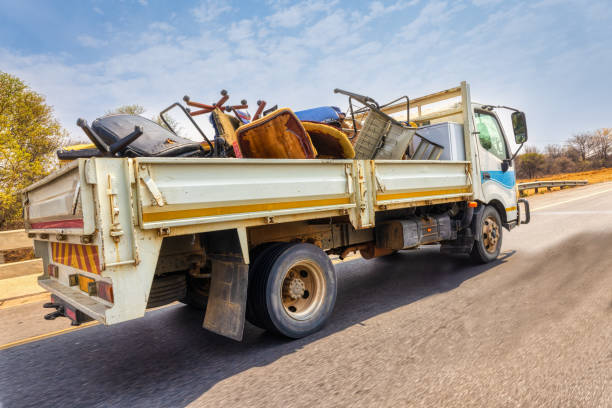 Best Carpet Removal and Disposal  in Waunakee, WI
